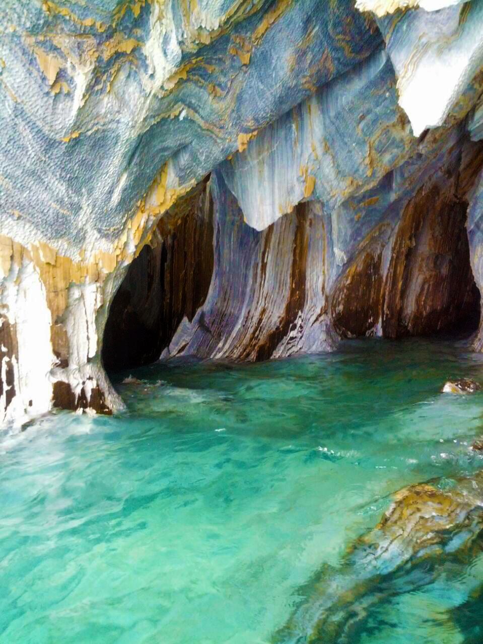 Marble caves clear water Rio Marbol