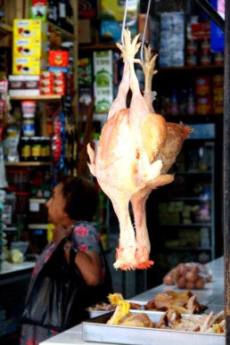 chicken food market lima