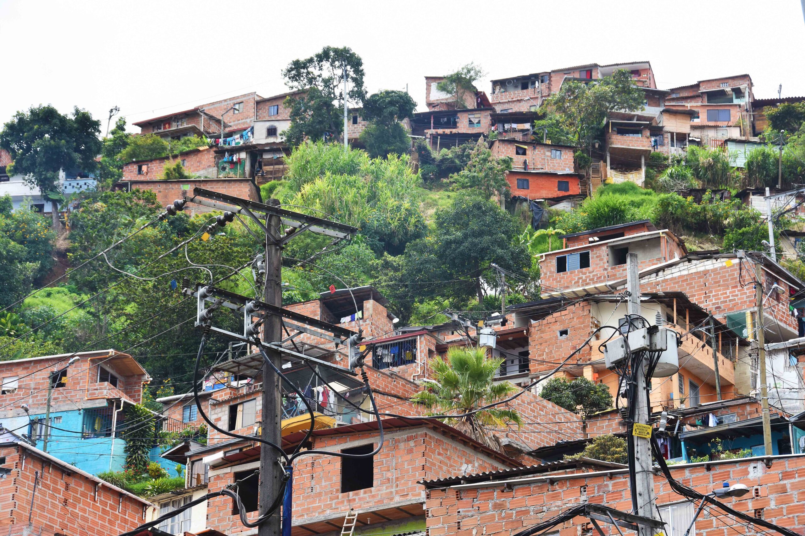 favelas of medellin colombia