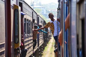 boys train station ella kandy