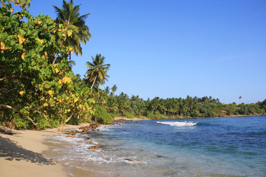 Hiriketiya Bay Beach Paradise View Dots Bay House Sri Lanka - Mokum 