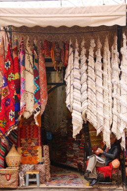 medina souk carpets marrakech morocco
