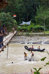 tubing river bukit lawang sumatra