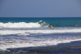 echo beach surfing canggu bali
