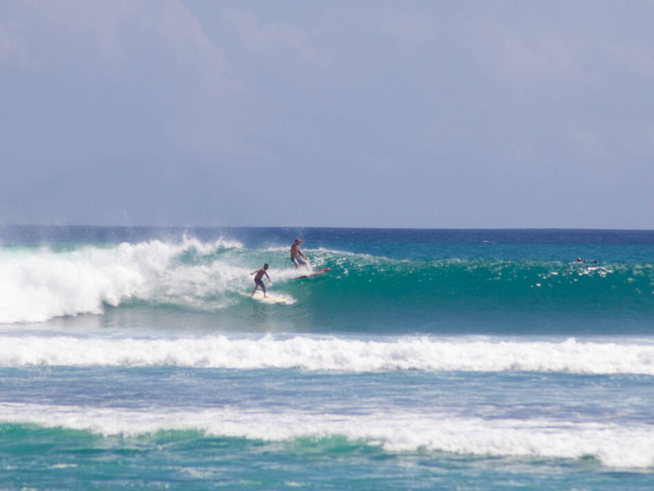 surfing balangan beach bali