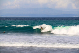 surfing bali keramas waves