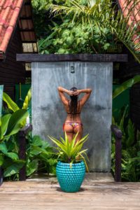 outdoor shower at Island Plantation Bocas del Toro