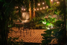 Las Clementinas garden by night Panama City