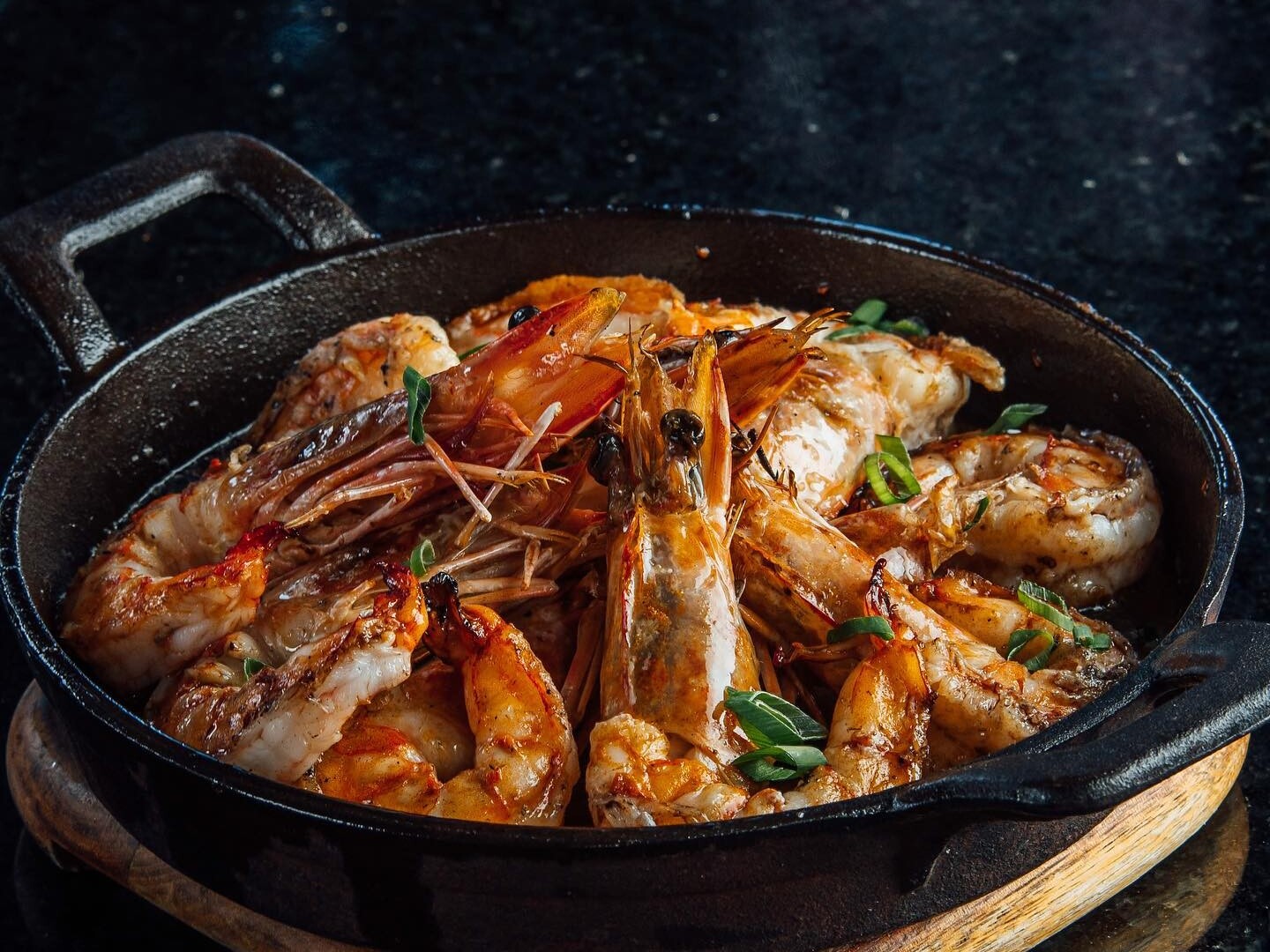 Grilled shrimps at restaurant Tomillo in Panama City