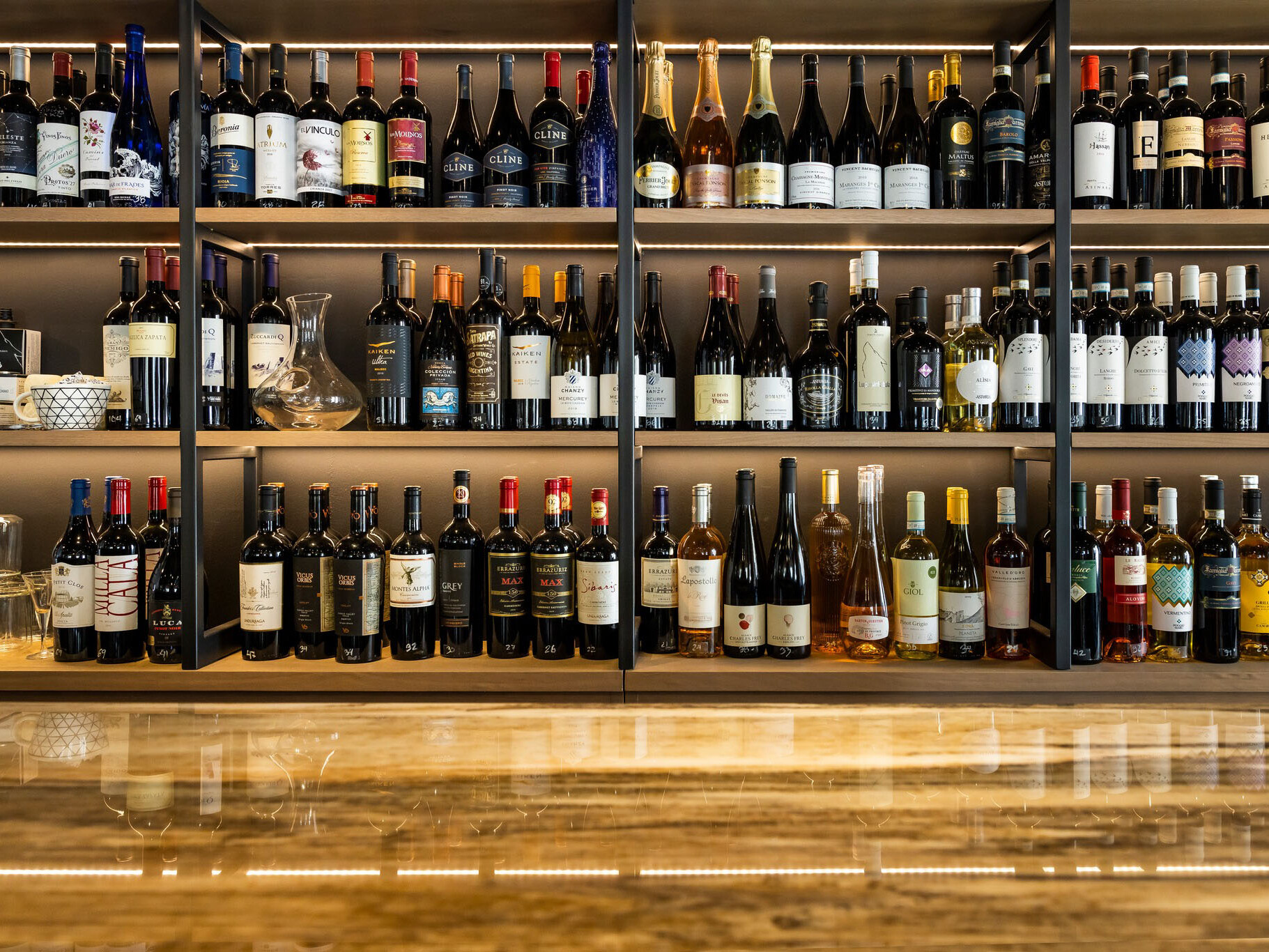 Wine bar Corcho in Panama City